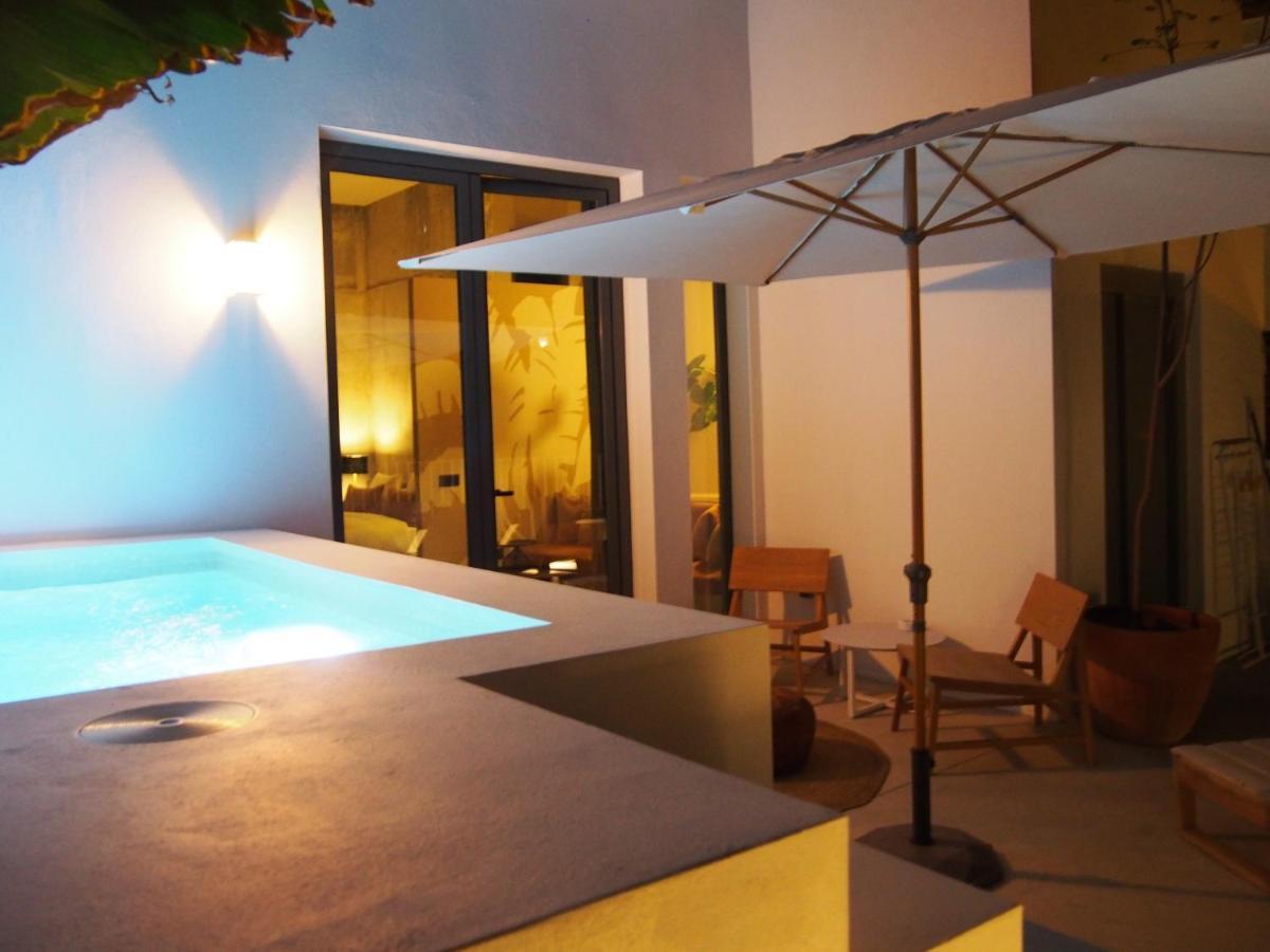 SUITES 9 MALAGA, three unique suites with private plunge pool Extérieur photo