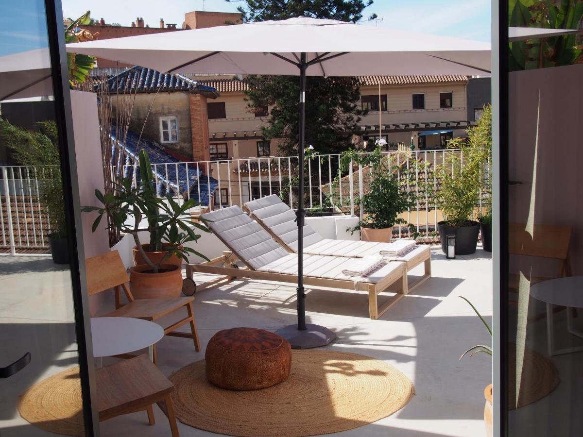 SUITES 9 MALAGA, three unique suites with private plunge pool Extérieur photo