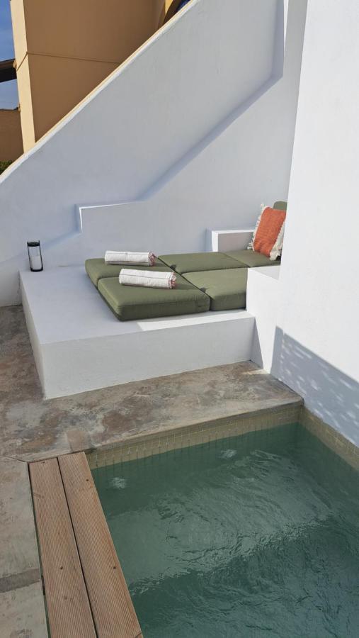 SUITES 9 MALAGA, three unique suites with private plunge pool Extérieur photo