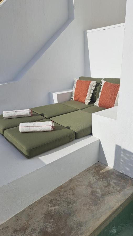 SUITES 9 MALAGA, three unique suites with private plunge pool Extérieur photo